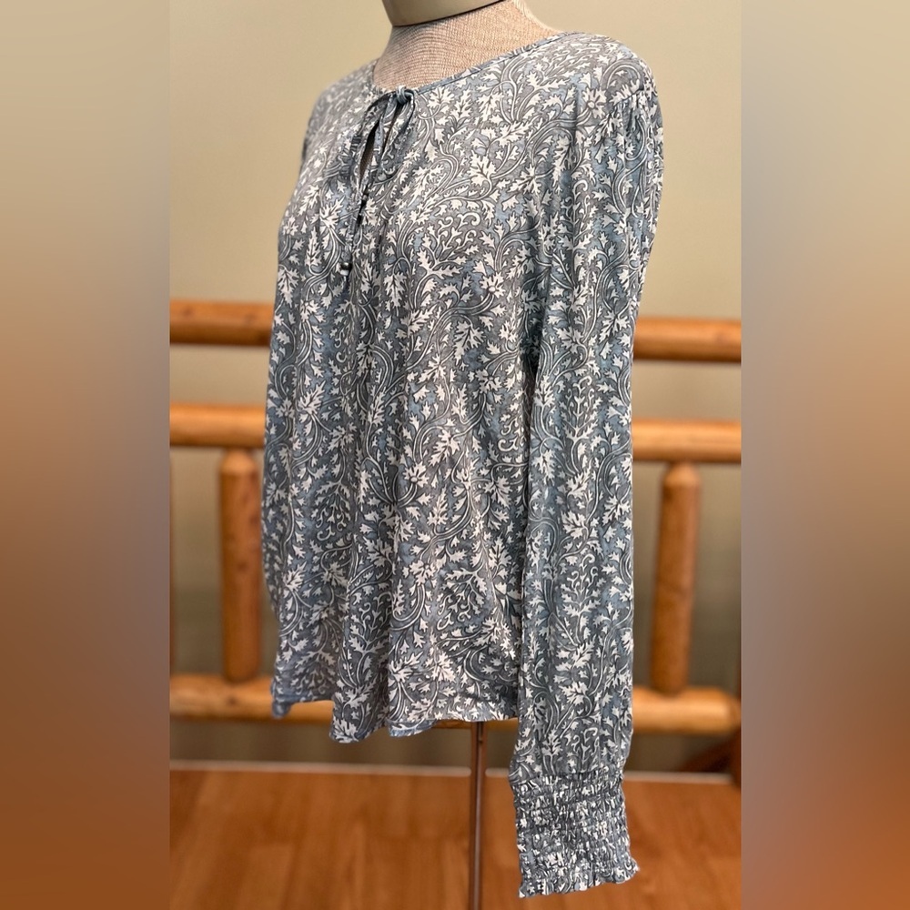 Lucky Brand Floral Keyhole Peasant Top – Size M - Picture 4 of 7